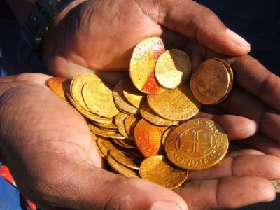 Gold Coins Horde Discovered in Namibia Shipwreck
