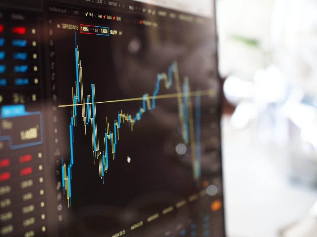 Spot Prices Decline Due To Possible Interest Rate Hike